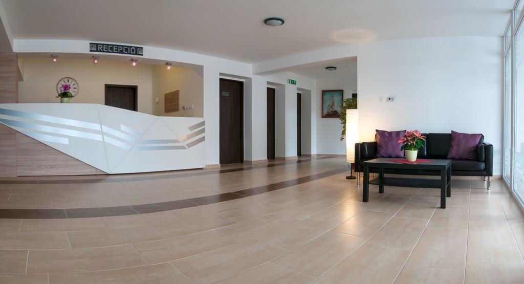Hotel Pallone Balatonfüred Buitenkant foto