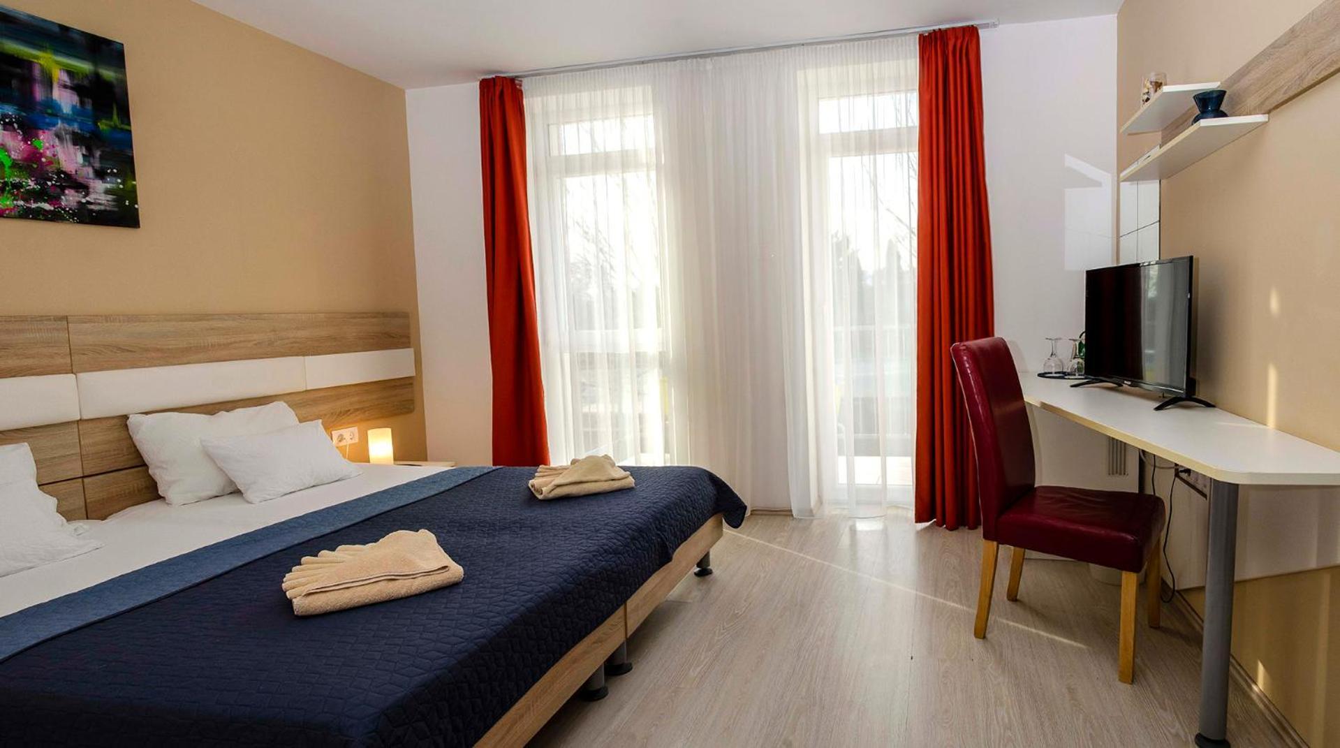 Hotel Pallone Balatonfüred Buitenkant foto