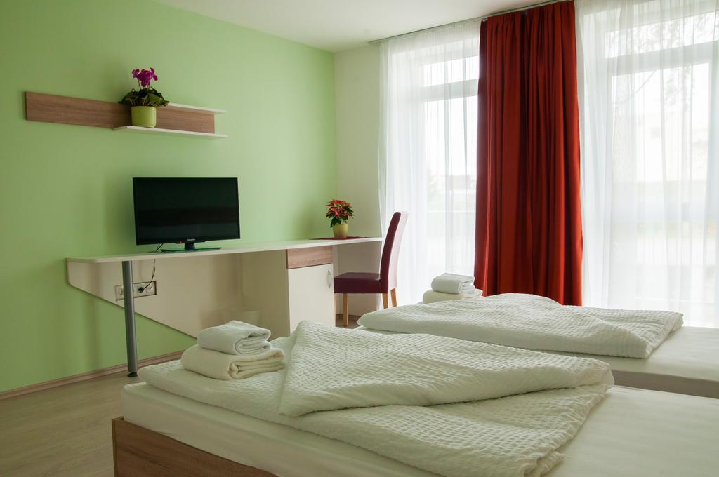 Hotel Pallone Balatonfüred Kamer foto