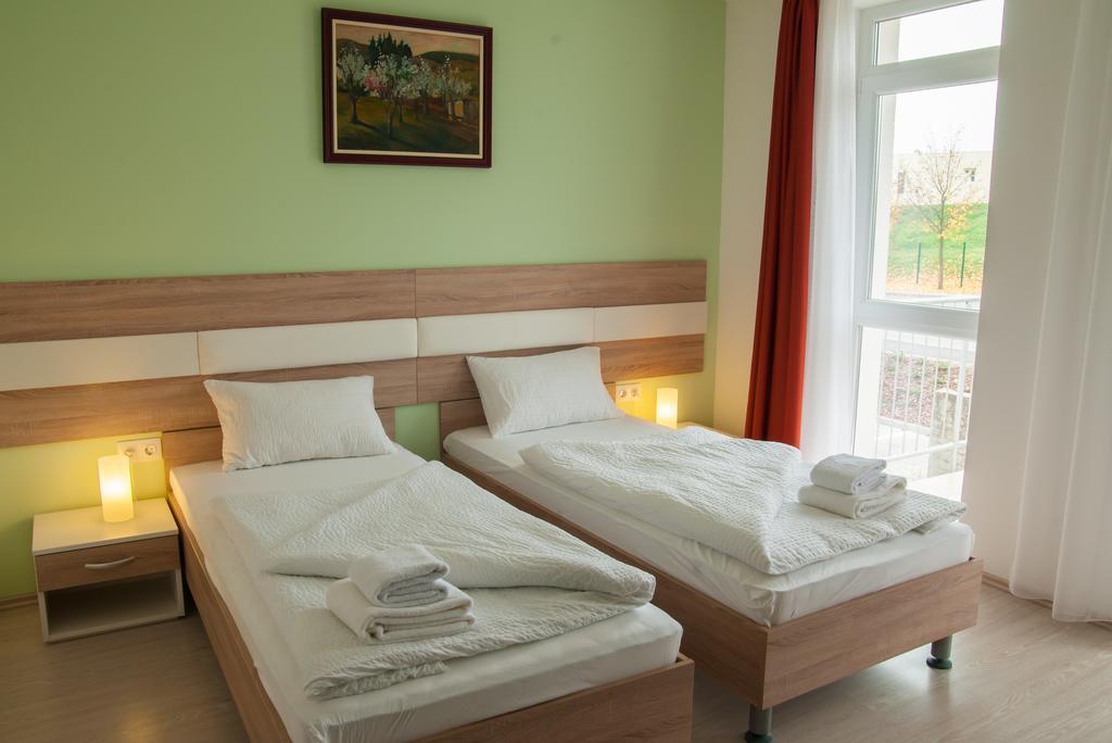 Hotel Pallone Balatonfüred Kamer foto