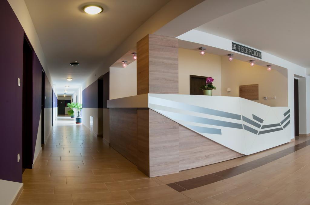 Hotel Pallone Balatonfüred Buitenkant foto
